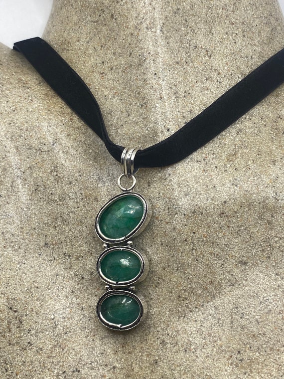 Vintage Green Raw Emerald Crystal Choker Pendant - image 2