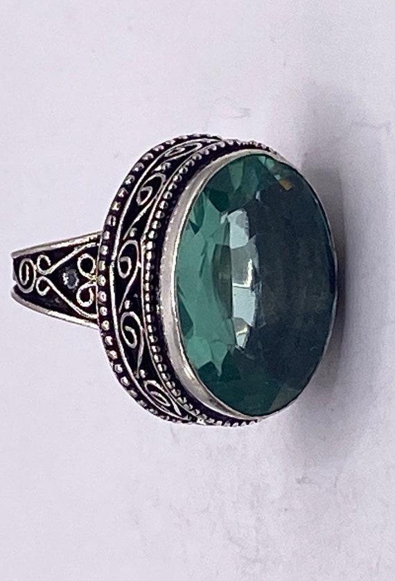 Vintage Green Antique Glass Cocktail Ring - image 2