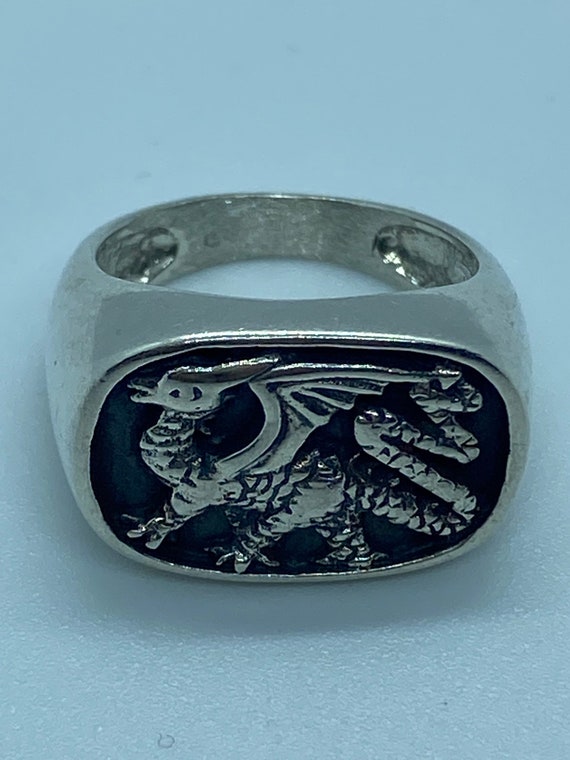 Vintage Griffon Sterling Silver Mens Ring Size 7 - image 2