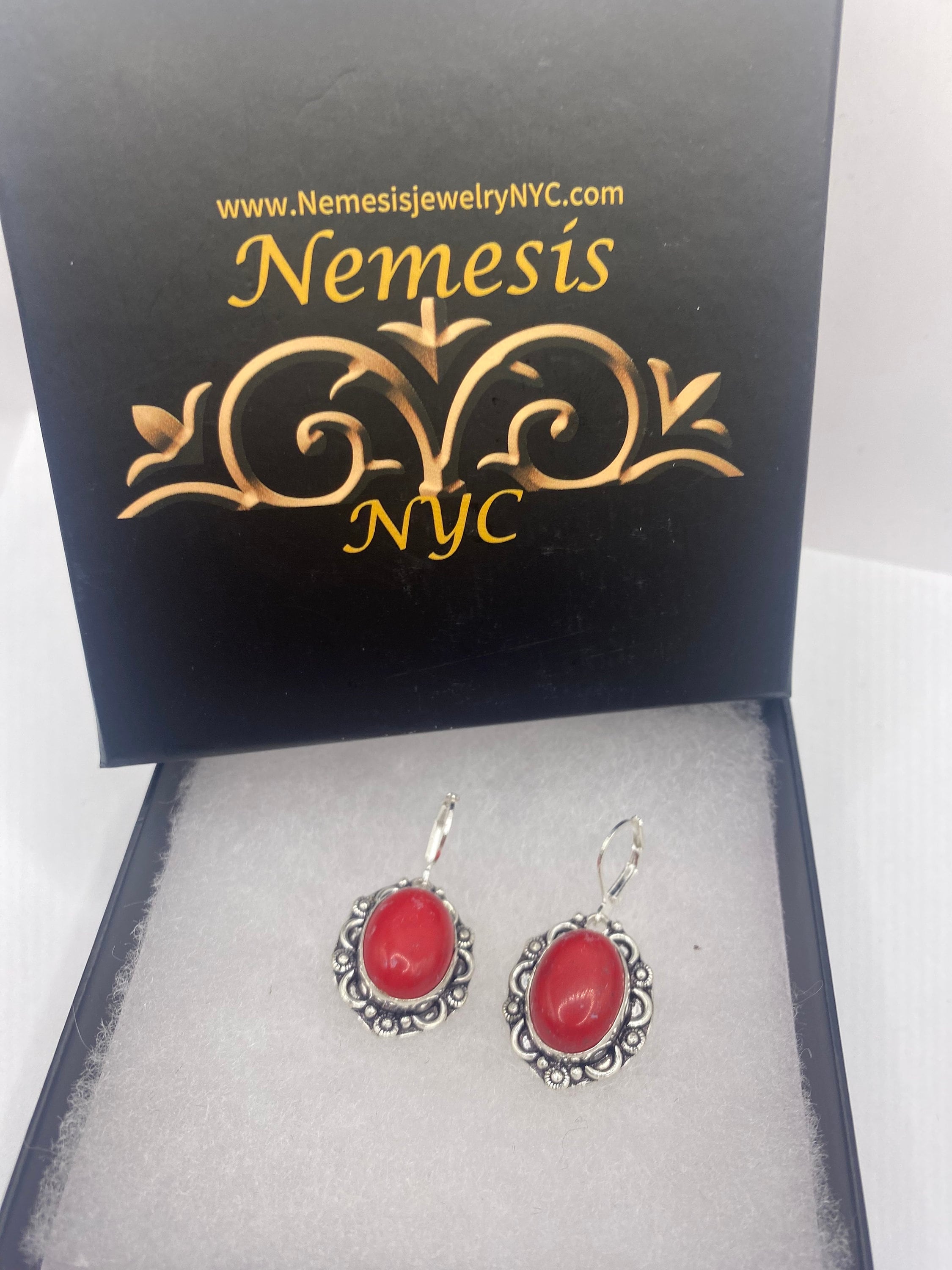 Boucle D'oreille Ancienne En Argent Massif Avec Corail Rouge - Style Traditionnel Et Ethnique