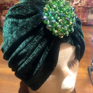 Vintage Green Stretch Velvet Deco Turban Hat