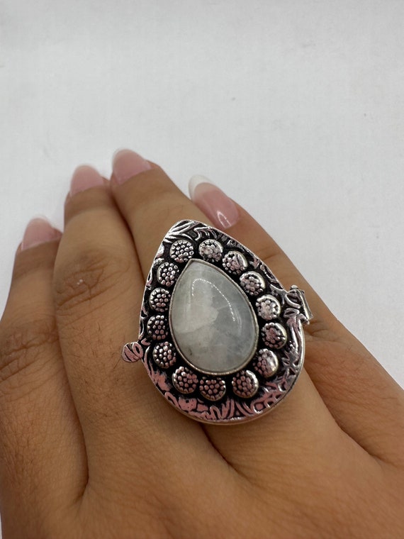 Vintage White Bronze Poison Pillbox Ring