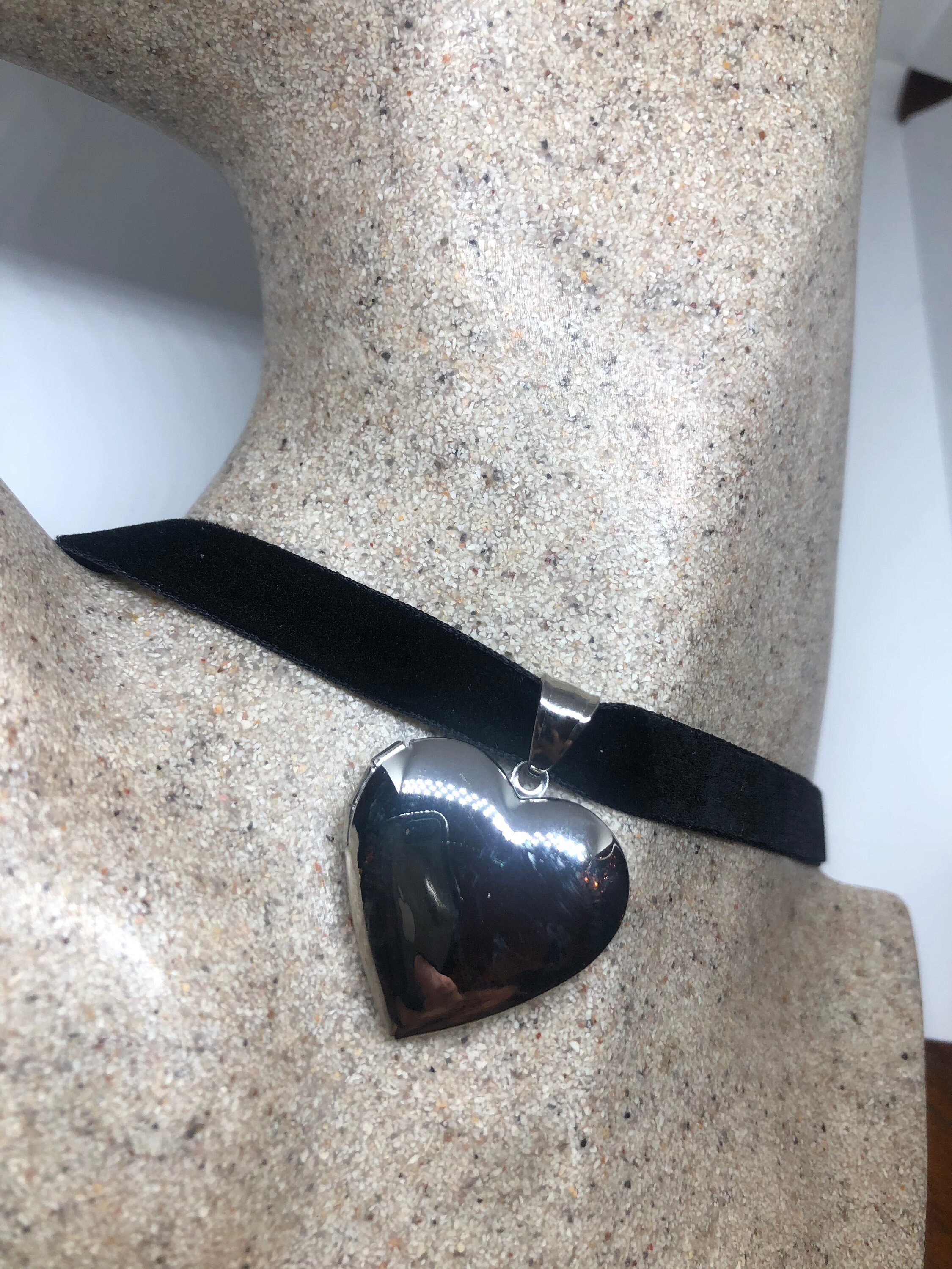 Vintage Heart Locket Choker Silver Stainless Steel Deco Etched Necklace ...