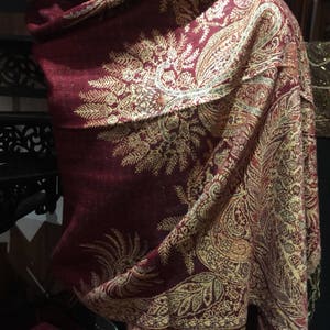 Vintage Burgundy Red Brocade Paisley Pashmina Scarf Wrap Shawl