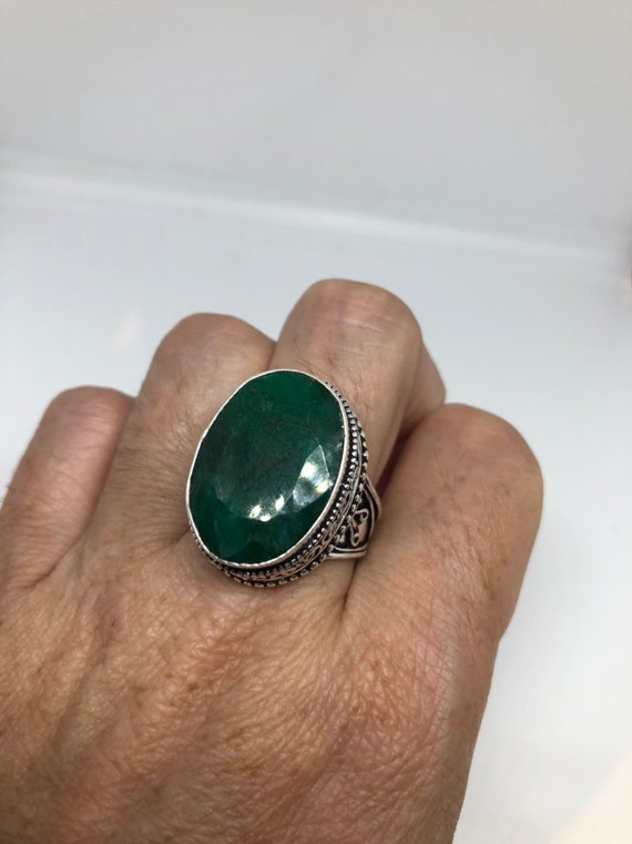 Antique Green Emerald white bronze silver ring