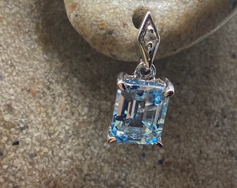 Pendientes colgantes de plata de ley 925 con pequeños diamantes y topacio azul vintage