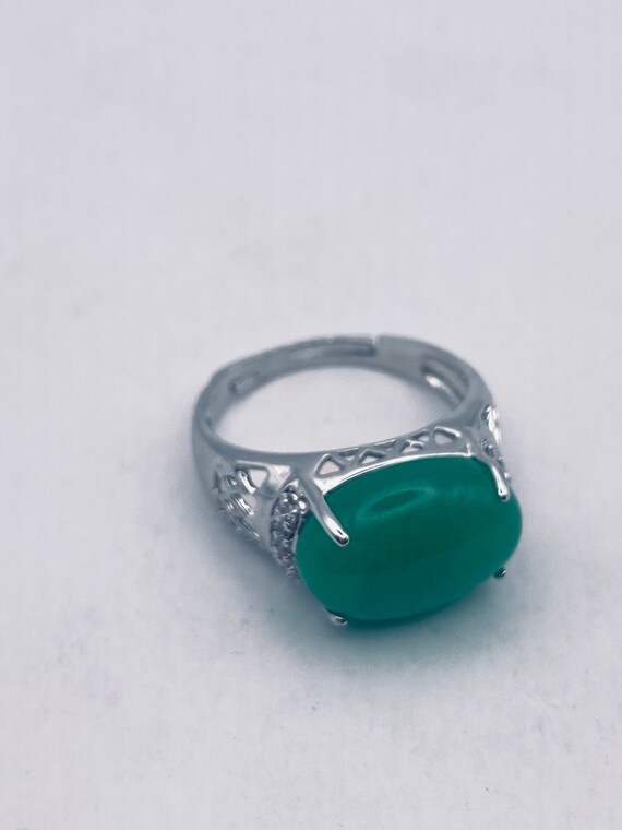 Vintage Lucky Green Nephrite Jade Heart Ring - image 9