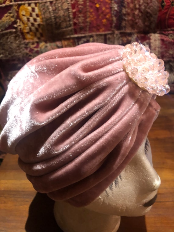 Vintage Pink stretch velvet Deco Turban Hat