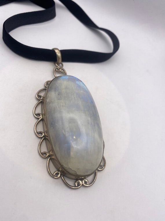 Vintage Rainbow Moonstone Choker Pendant Necklace - image 2