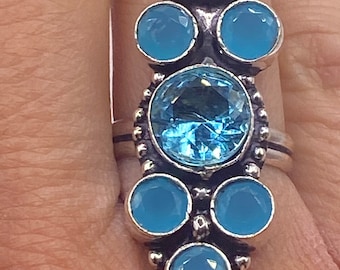 Anillo llamativo de cóctel vintage con calcedonia azul auténtica