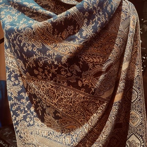 Jamawar Blue Gold Paisley Brocade Pashmina Scarf Wrap Shawl