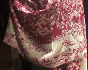 Brocade Pashmina Scarf Wrap in Fuchsia Pink White Silver Flower