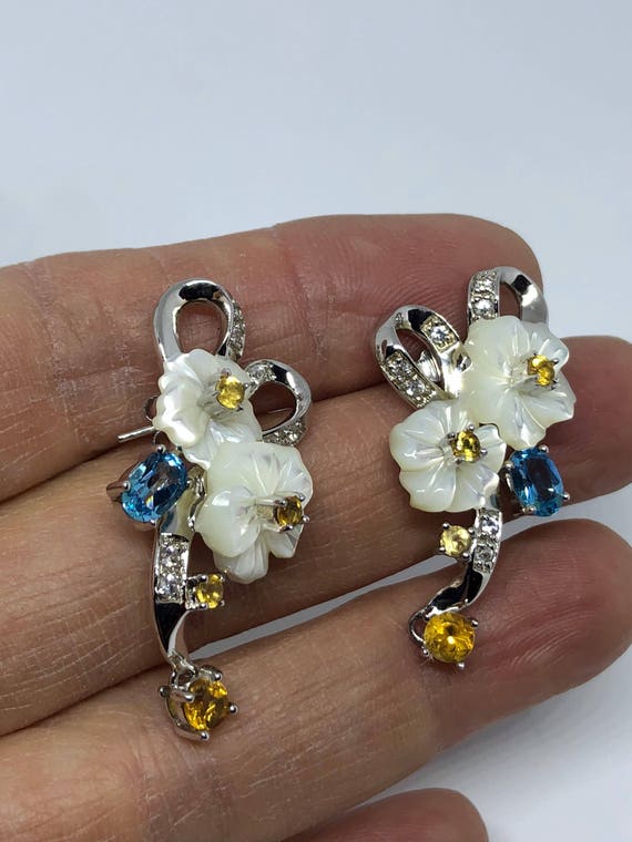 Vintage Genuine Gemstone  Mother of Pearl Flower … - image 7