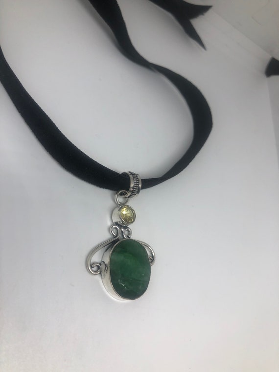 Vintage Green Raw Emerald Crystal Choker Pendant - image 6