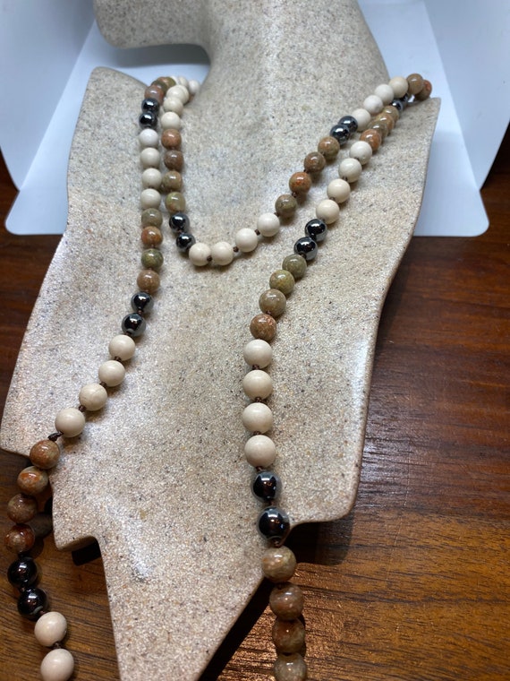 Collier Vintage En Hématites, Perles Bleues Et Dorées - Bijou Ancien Occasion