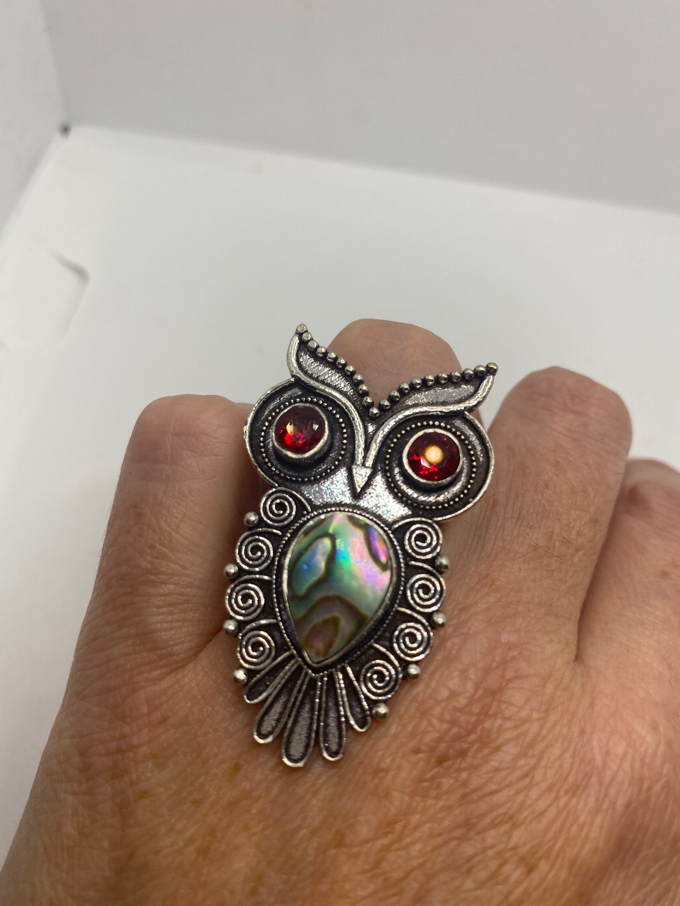 Antique Green Abalone White Bronze Silver owl Ring
