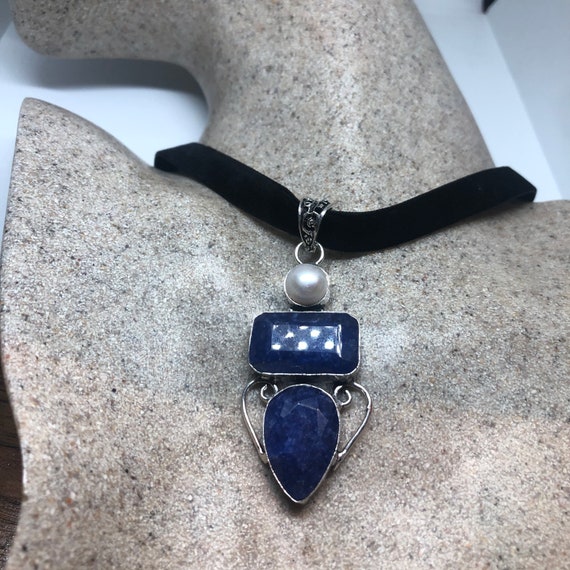 Vintage Raw Blue Sapphire and Pearl Choker Pendant - image 1