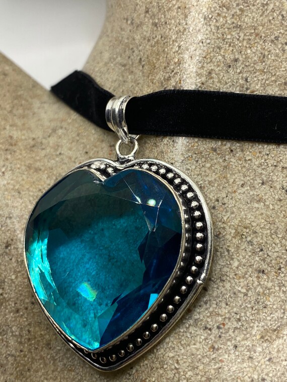 Vintage Blue Glass Heart Antique Black Velvet Rib… - image 6