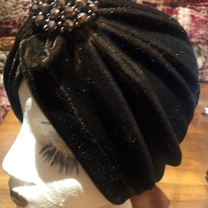 Vintage Brown Stretch Velvet Deco Turban Hat