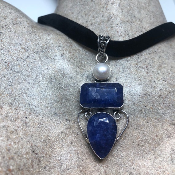 Vintage Raw Blue Sapphire and Pearl Choker Pendant - image 2