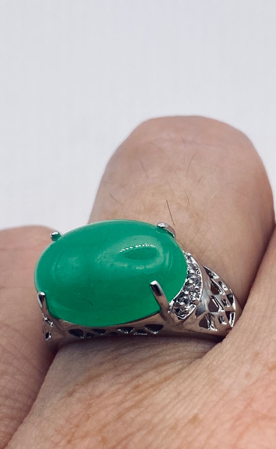 Vintage Lucky Green Nephrite Jade Heart Ring - image 2