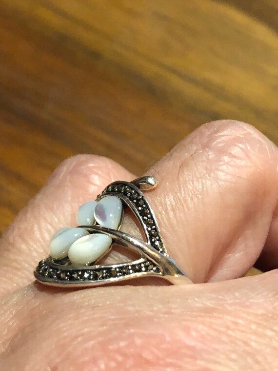 Vintage Mother of Pearl 925 Sterling Silver Ring - image 6