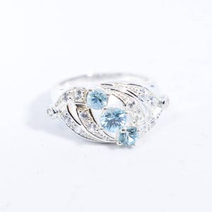 Vintage Genuine Blue Topaz 925 Sterling Silver Ring