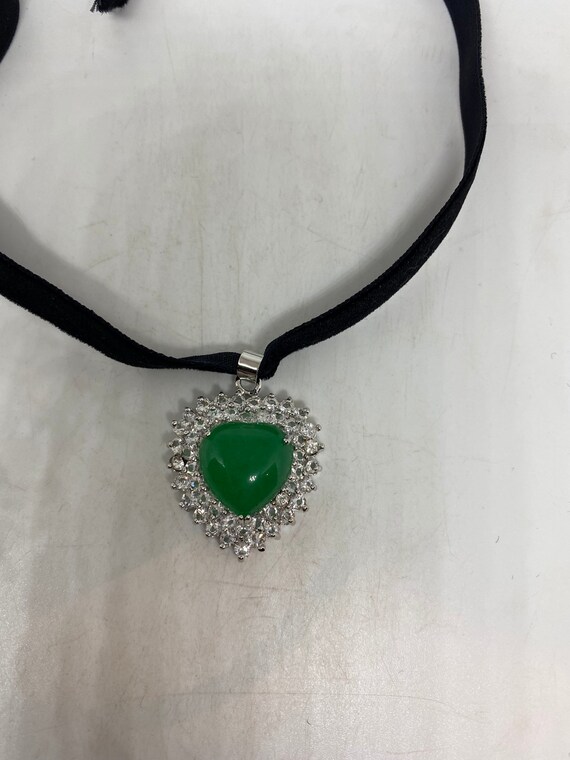 Vintage Green Jade Heart Choker Gold Finish Neckl… - image 3