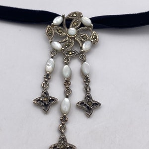 Vintage Marcasite 925 Sterling Silver Mother of Pearl Pendant Necklace