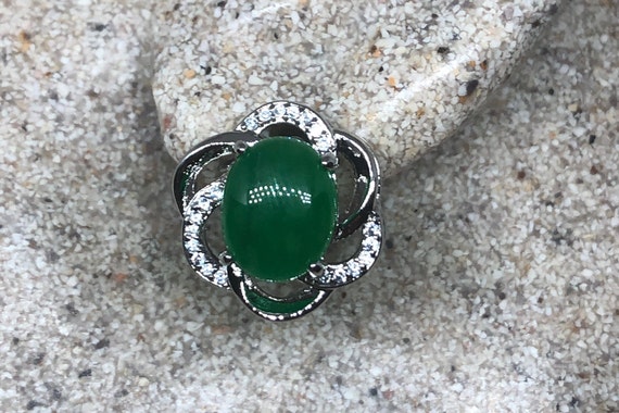 Vintage Fun Green Jade Gemstone Silver Bronze Stu… - image 7