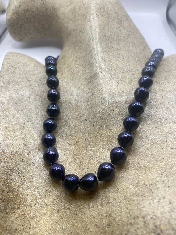 Vintage Black Pearl 18 inch Necklace - image 2
