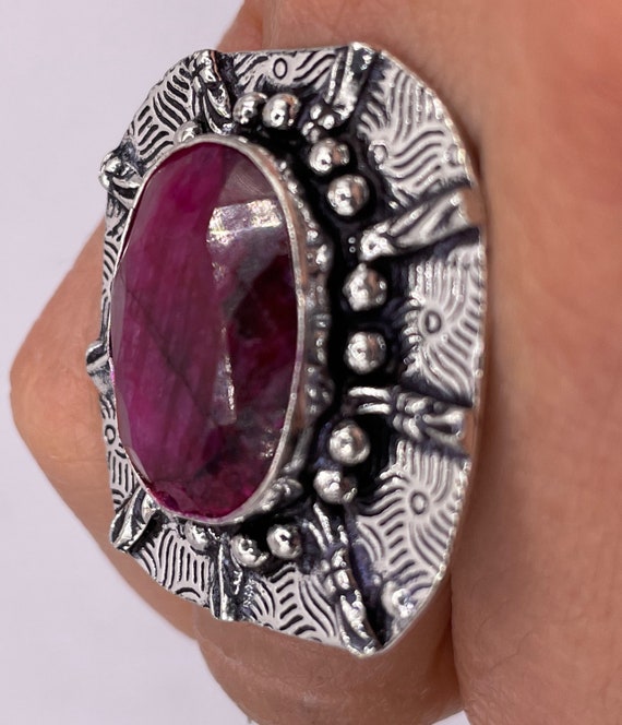 Vintage Raw Pink Ruby Deco Silver Cocktail Ring - image 1
