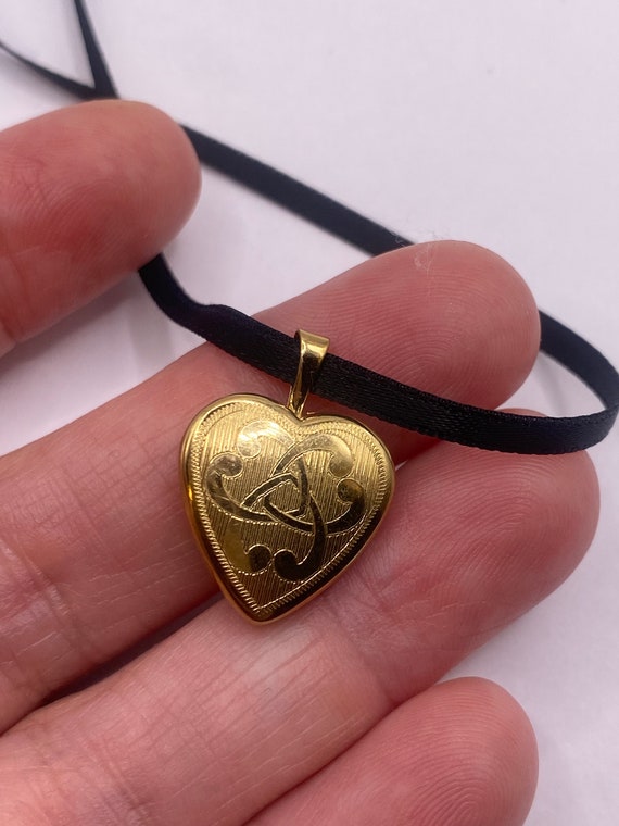 Vintage Heart Flower Locket Choker Gold Filled Ne… - image 2