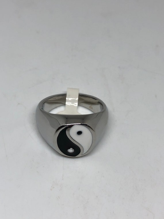 Vintage Gothic Yin Yang Mens Ring - image 4