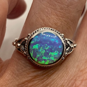 Vintage Ethiopian Fire Opal Band 925 Sterling Silver Ring