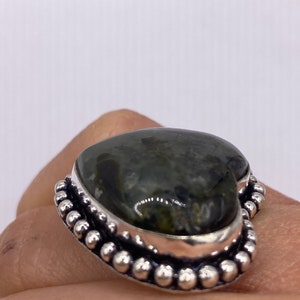 Vintage Green Nephrite Jade Heart Ring