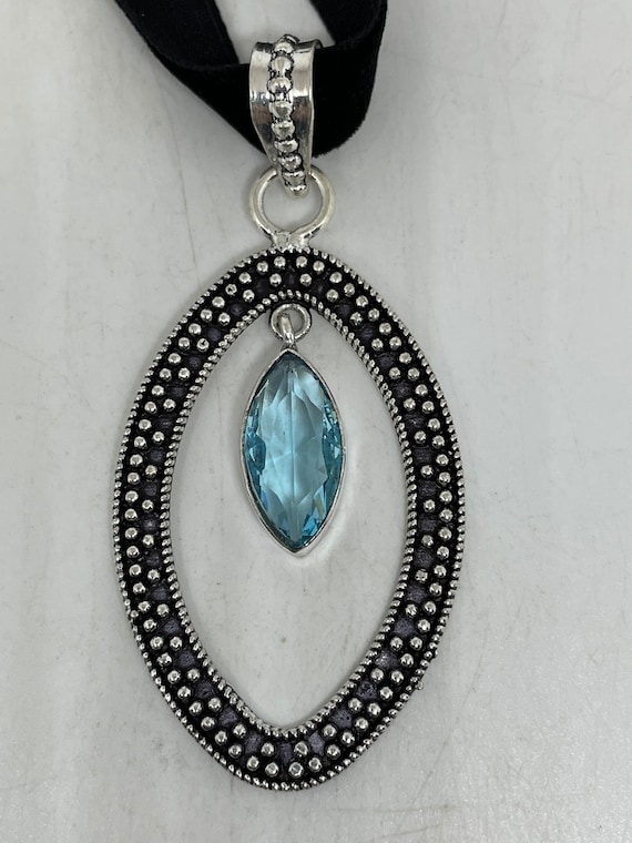 Vintage Blue Topaz Silver Choker Necklace Pendant - image 4