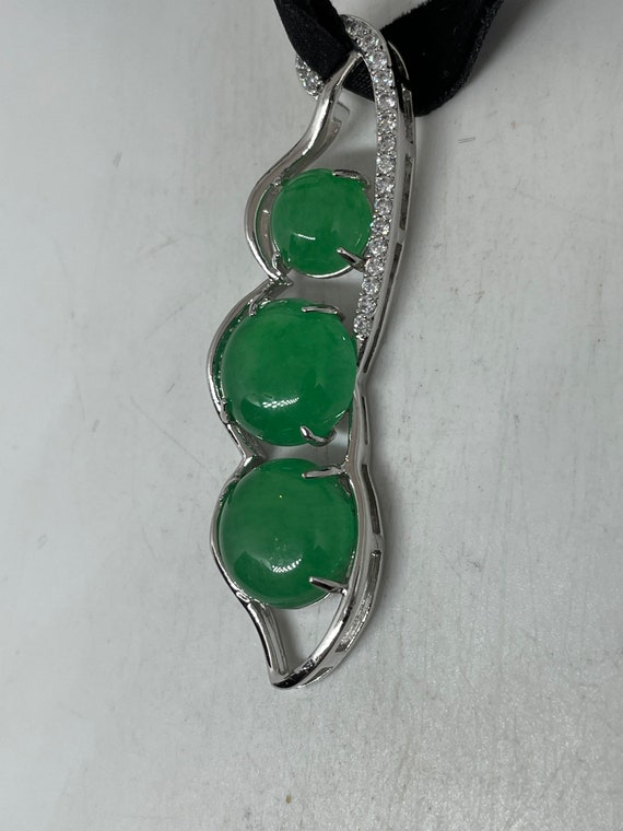Vintage Green Jade Pea pod Choker Silver Finish N… - image 3