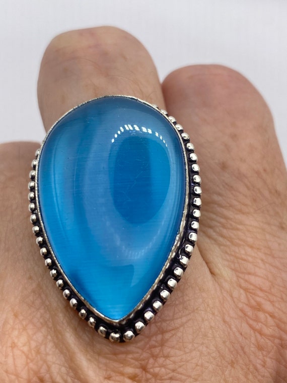 Vintage Blue Cats Eye Glass Ring