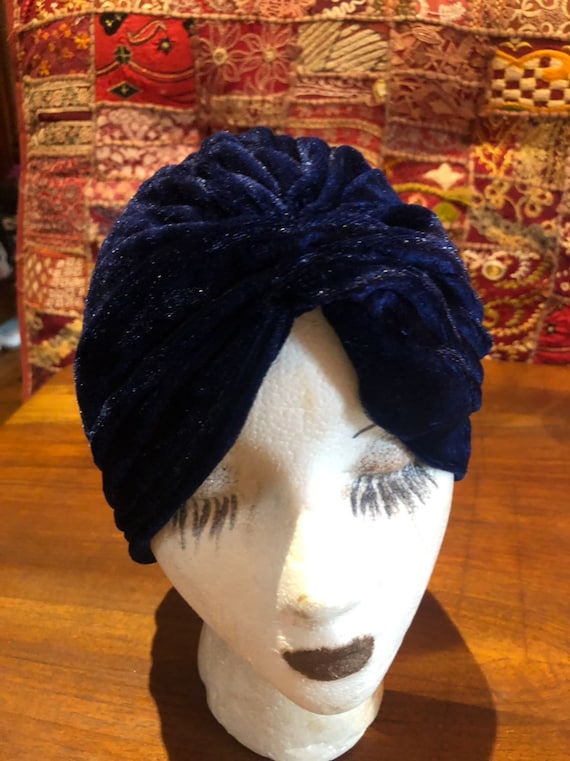 Vintage Blue Stretch Velvet Deco Turban Hat - image 1