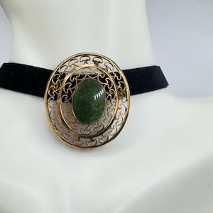 Vintage Green Jade Yellow Gold Filled Brooch Pin