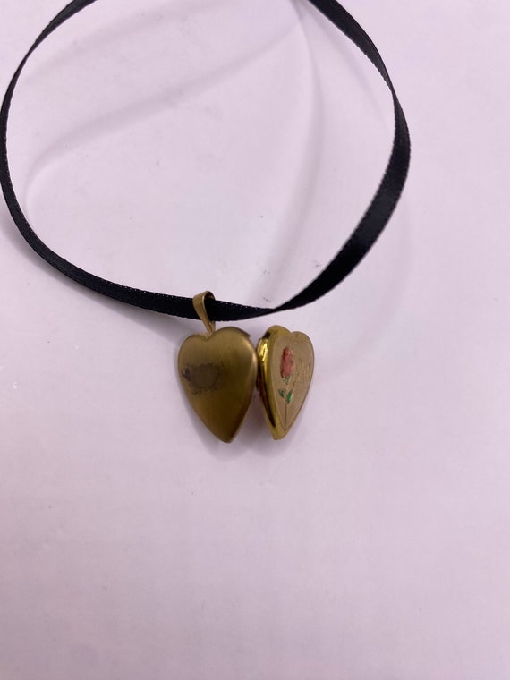 Vintage Heart Mom Locket Choker Gold Filled Neckl… - image 5