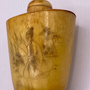 Vintage Hand carved Bone Bottle Snuff Perfume Flask
