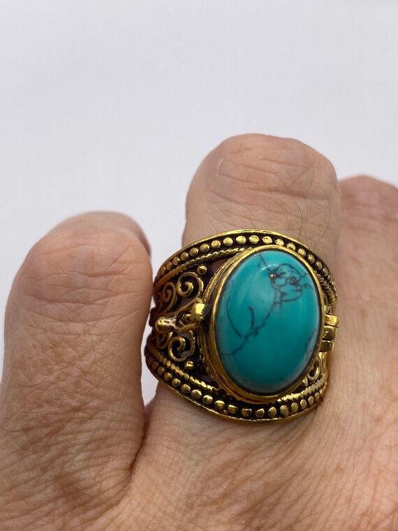 Vintage Turquoise Brass Poison Pillbox Ring - image 8