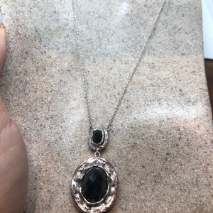 Vintage 925 Sterling Silver Genuine Black Onyx Dangle Pendant Necklace