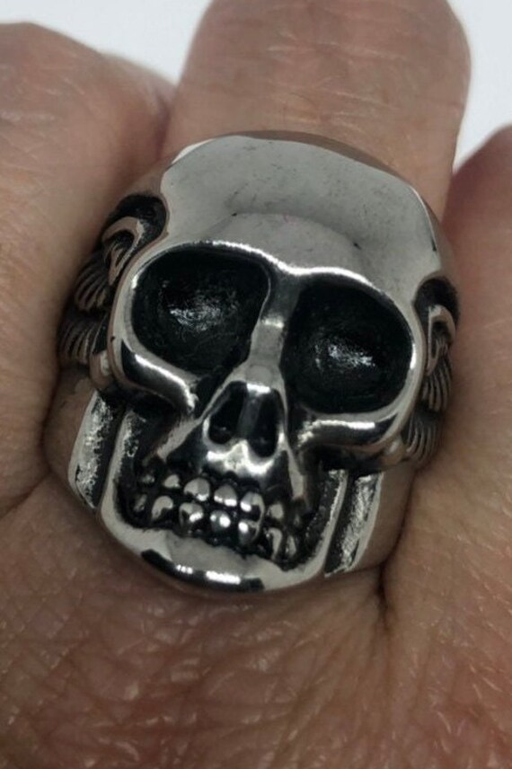 Vintage winged biker Skull Mens Ring Gothic Silver St… Gem