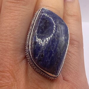 Vintage Blue Flower Carved Lapis Lazuli Ring