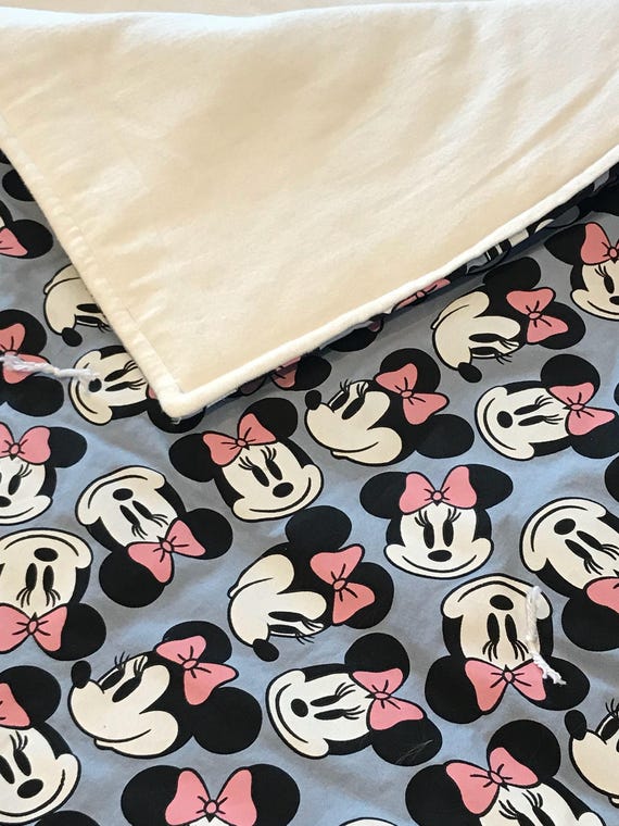 minnie mouse crib comforter