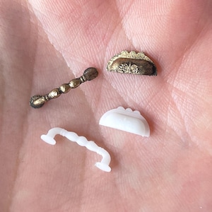 Pliki STL, 2 uchwyty kuchenne do domku dla lalek, wydruk z żywicy 3D