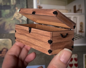 svg file dollhouse trunk, coffee table chest, 1:12 scale laser cut file
